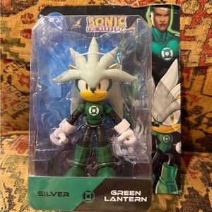 Silver The Hedgehog W/The Green Lantern From DC Comics 5” Figure NIB **See Dets